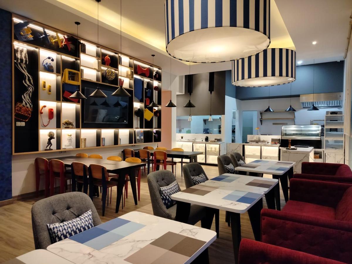 Moritz Biz Gandaria Hotel Jakarta Ngoại thất bức ảnh